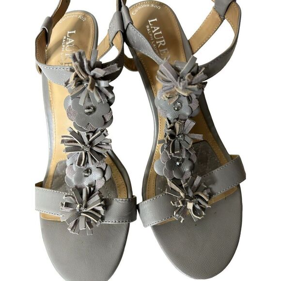 Lauren  Ralph Lauren Women’s Wedge Sandals Gray Size 8B With Jeweled Flowers - Picture 1 of 9